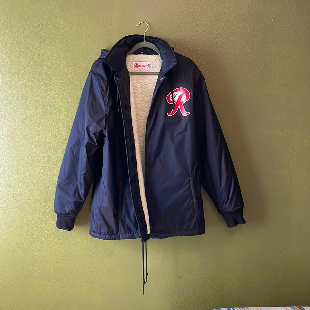 Rainier Beer Jacket Men’s XL